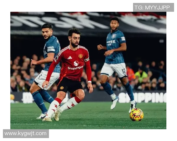 曼联新王诞生：4场轰入4球，超级后卫绝地救主，阿莫林完结魔咒